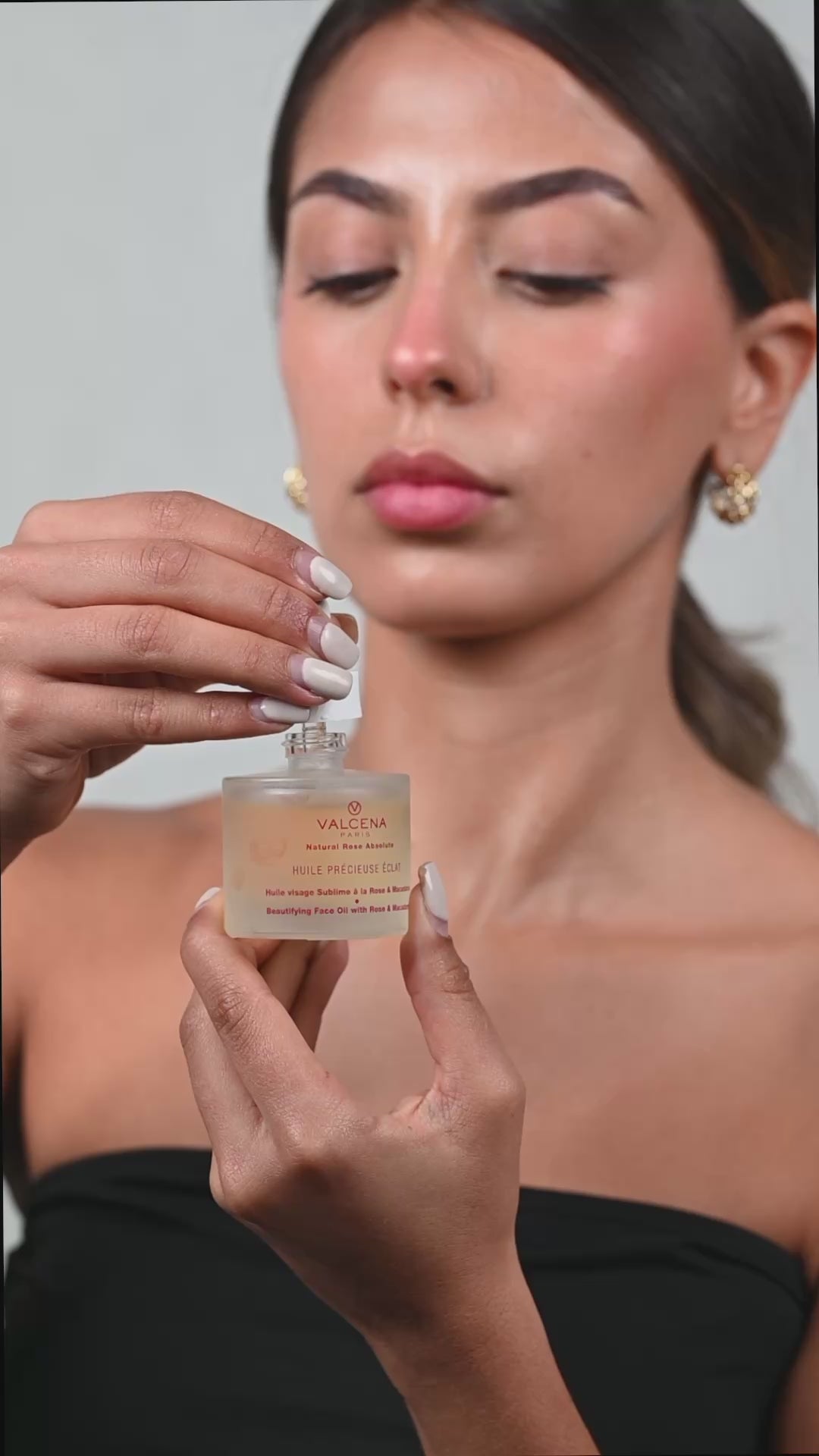 Valcena Beautifying Night Face Oil With Rose &amp; Macadamia - Hydra